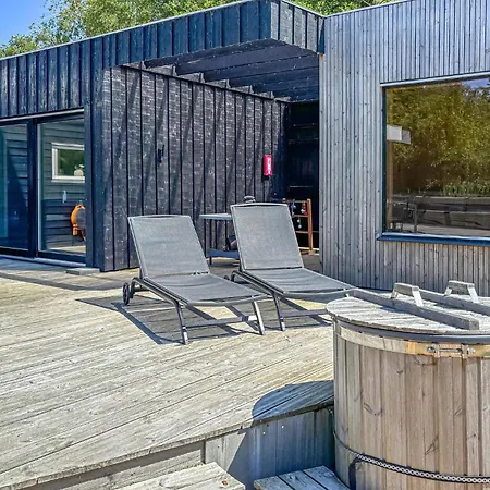 Pet Friendly In With Sauna Сasa de vacaciones *