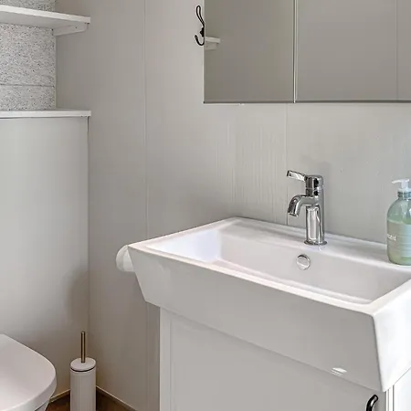 Сasa de vacaciones Pet Friendly In With Sauna *